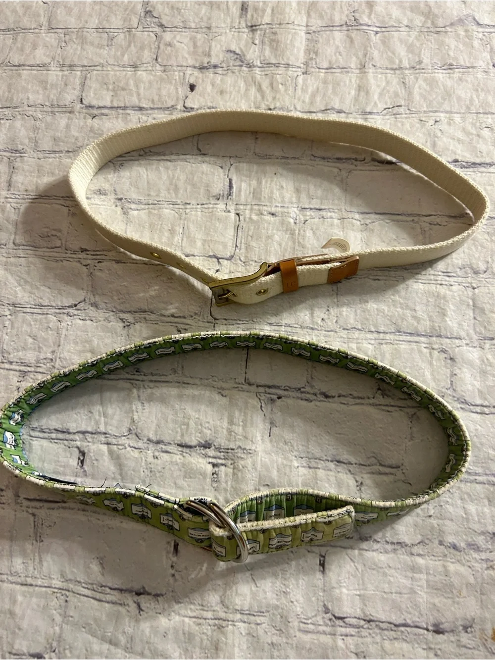 VINEYARD VINES GREEN COTTON DOUBLE RING & LIZ CLAIBORNE CREAM& BROWN BELTS
